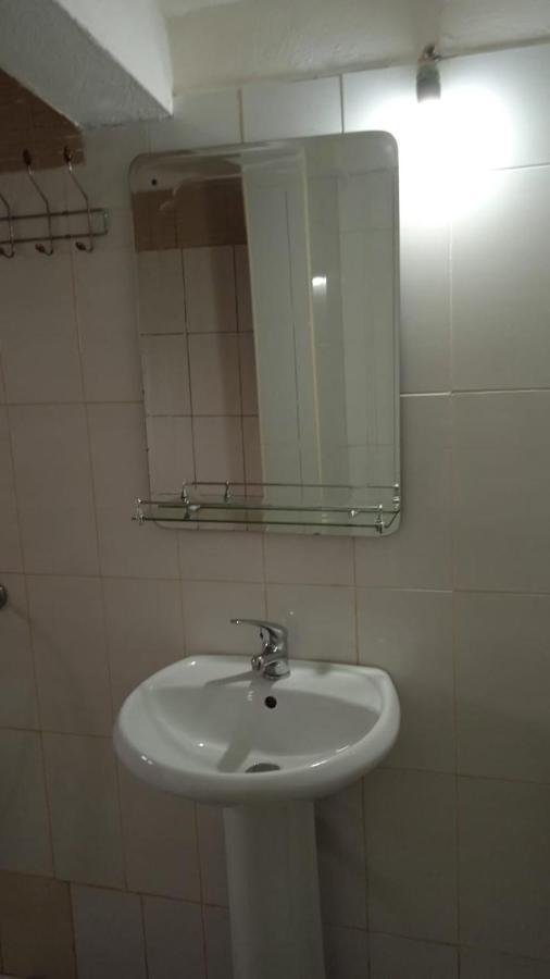 Vila Demo Vlore Bagian luar foto